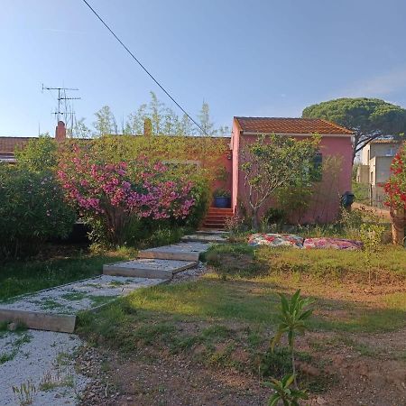 Maison De Vacances, Proche De La Plage Fréjus Buitenkant foto