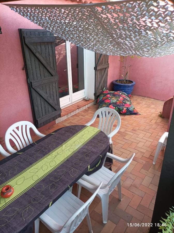 Maison De Vacances, Proche De La Plage Fréjus Buitenkant foto